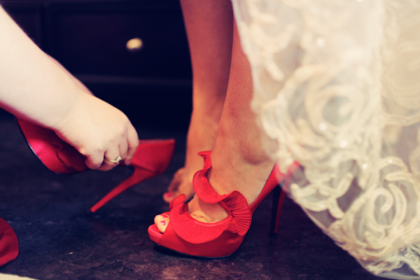 shoe photo by San Francisco based wedding photographer Jennifer Skog